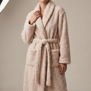 Pottery Barn Sherpa TEDDY BEAR ROBE beige M